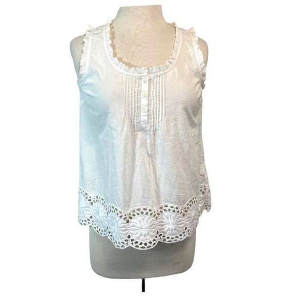 Antibes Blanc | Tops | Antibes Blanc Tank Top Womens Size M White ...